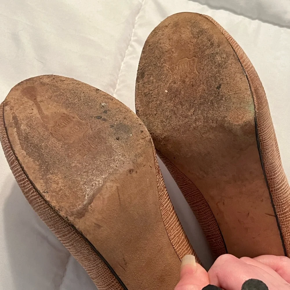 Stuart Weitzman Tan Peep Toe Heel 8M